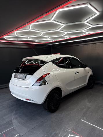 Lancia Ypsilon 1.2 Benzina Gold 44000 KM - Foto 7
