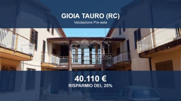 Immobile in asta di 443 m² in vendita a Gioia Tauro