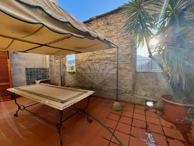 TERRATETTO di 8 vani e di 170 mq (STAZZEMA - Pruno) rif. 615/VT - Foto 13