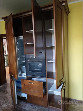 Cucina Completa in Legno Massello + Armadiatura a Colonne - Foto 4