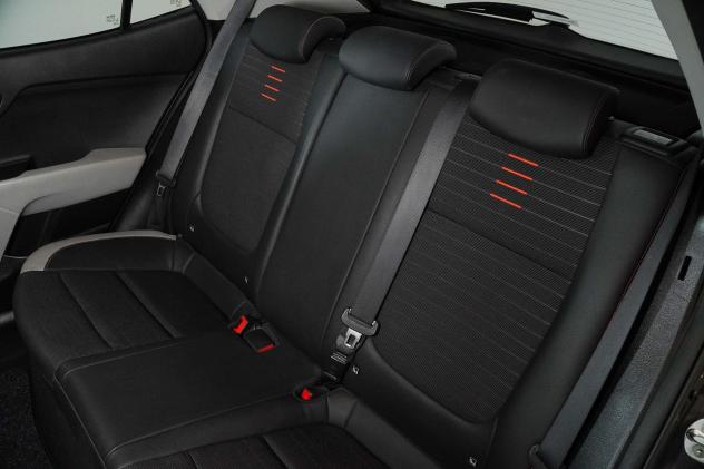 Kia Stonic 1.0 T-GDI GPL Energy 120CV - Foto 10