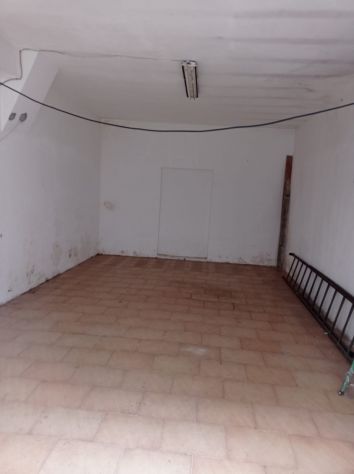 Garage C6 zona Alessandrino Via dellEdera