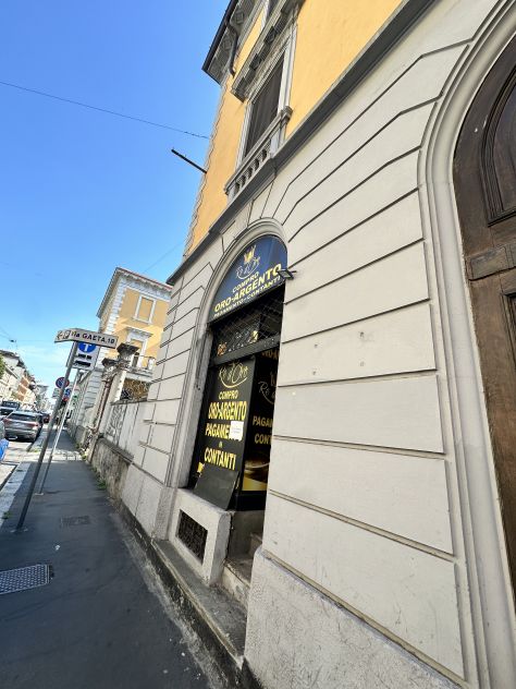 Cercasi Commessa via Astesani Milano - Foto 2