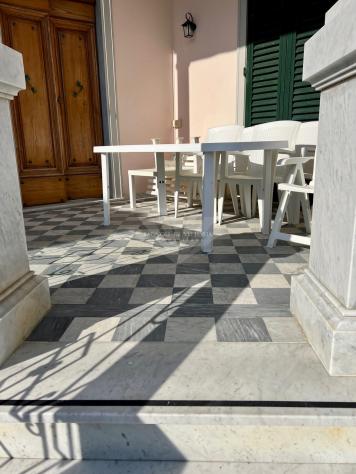 APPARTAMENTO di 8 vani e di 180 mq (PIETRASANTA) rif. 142AF - Foto 3