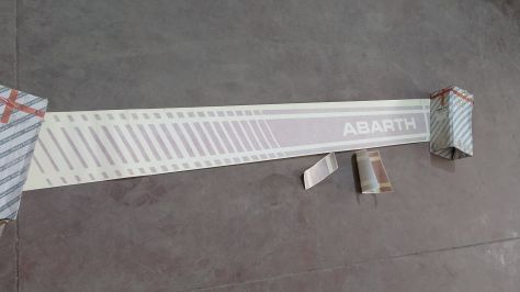 Adesivo destro Punto Abarth FIAT 71769144 ORIGINALE