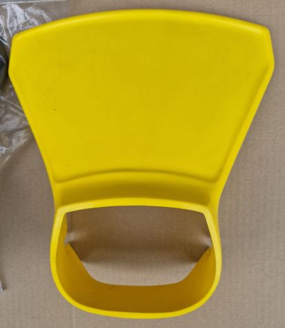 PLASTICA FARO PORTAFARO UFO NUOVA bianca-gialla-nera per svariate moto e motorin - Foto 2
