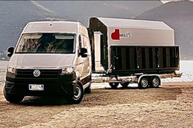 Furgone Iveco e Noveposti Mercedes Vito extralong