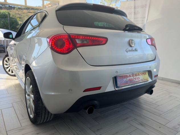 Alfa Romeo Giulietta 2.0Mjt140 CV Exclusive FULL2013 - Foto 9