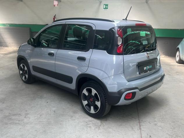 FIAT Panda NEW HYBRID 1.0 CITYCROSS - Foto 7