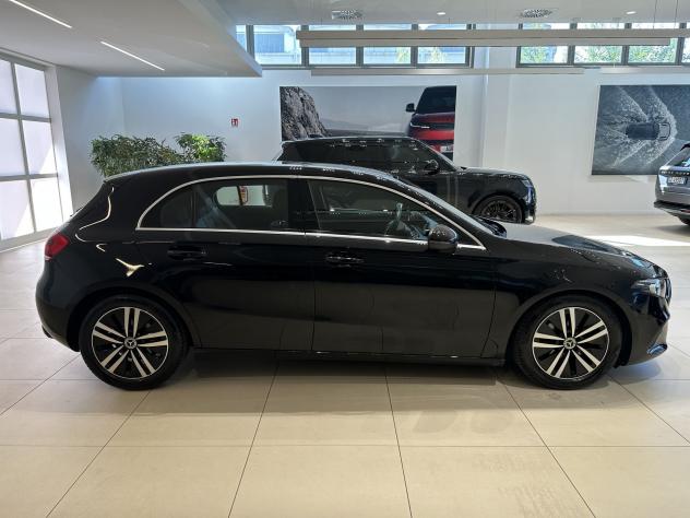 Mercedes-Benz Classe A A 180 d Hatchback - Foto 4