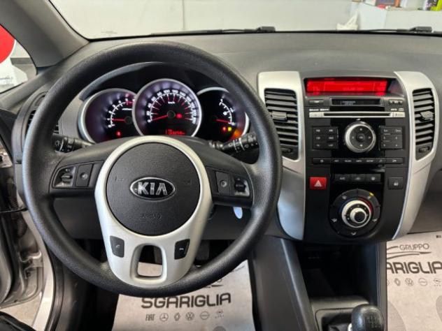 KIA Venga 1.4 CRDi Full Optional rif. 23816259 - Foto 8