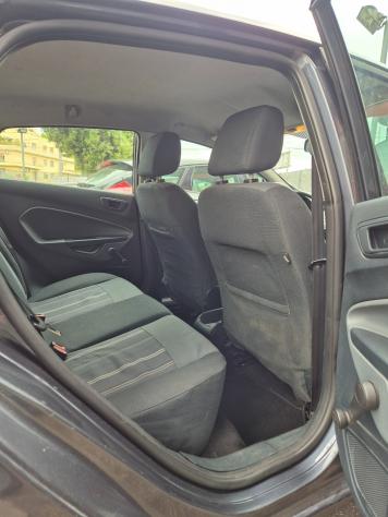 Ford Fiesta 1.4 5 porte Bz.- GPL Titanium - Foto 5