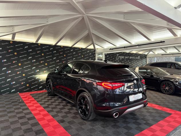Alfa Romeo Stelvio 2.2 Turbodiesel 190 CV AT8 Q4 Sprint - Foto 6