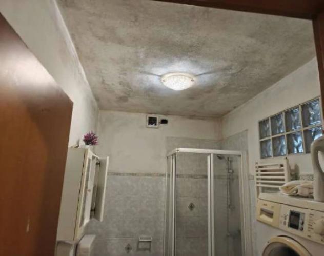Immobile in asta di 37 m², box auto in vendita a Gorla Maggiore - Foto 3