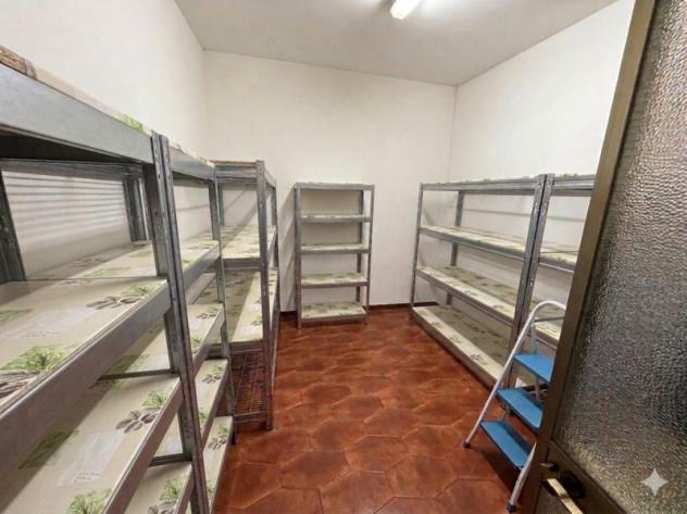 Alghero affittasi attività commerciale 3 vani 83 Mq - Foto 10