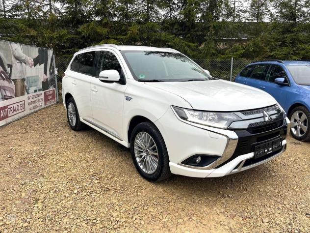 Mitsubishi Outlander 2.0 MIVEC 4WD PHEV Instyle Diamond SDA - Foto 3