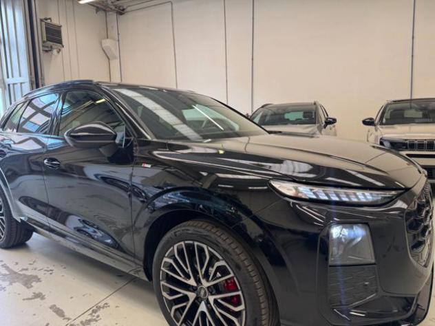 AUDI Q3 TFSI 265CV Quattro S-Tronic S-Line Edit. KM.0 rif. 24174874 - Foto 5