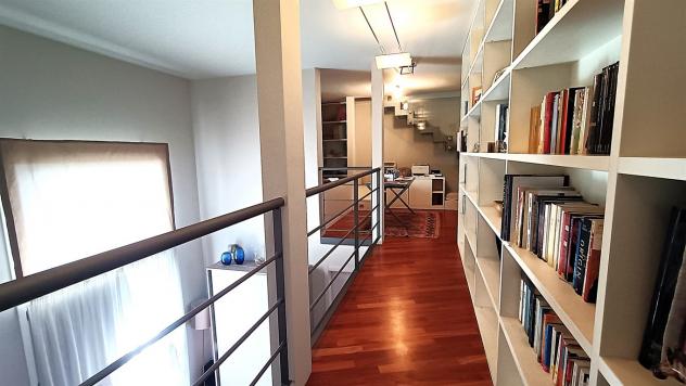 Seregno (MB) ATTICO con Piscina Privata e doppio ingresso per due unità abitative distinte ma adiacenti - Foto 12