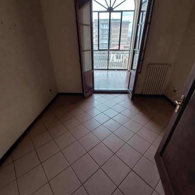UFFICIO di 5 vani e di 170 mq (AREZZO) rif. U1 - Foto 5