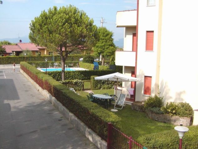 Da privato bilocale arredato con contratto annuale - Foto 2