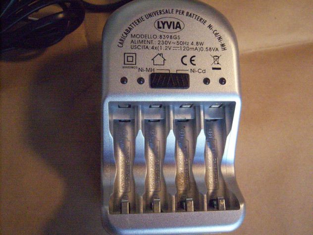 CARICA BATTERIE universale LYVIA 8398GS - Foto 3