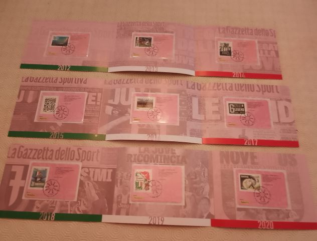 Francobolli - Trittico Folder Juventus Campioni d'Italia 2020 - Foto 3