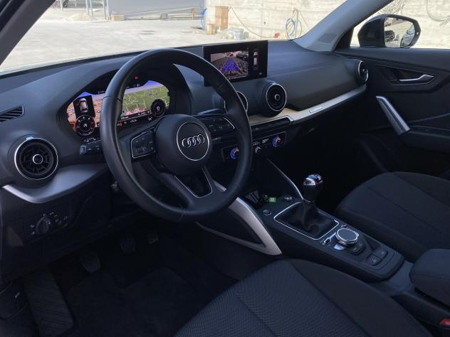 Audi Q2 S line esterno 2.0 TDI 116CV 30 - Foto 10