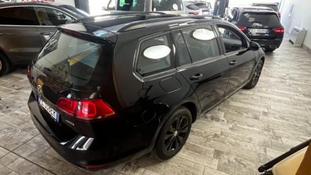 VOLKSWAGEN Golf Variant 1.6 TDI 110 CV DSG Comfortline BlueMotion Tech. rif. 24059045 - Foto 5