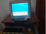 Apple Macintosh G3 colore blueberry prodotto nel 1999: componentistica perfetta.