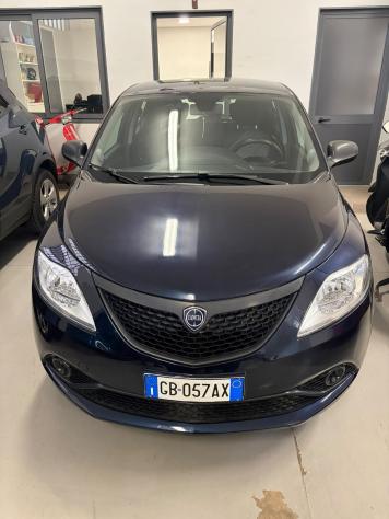 Lancia Ypsilon 1.2 Monogram Gpl 69cv - Foto 3
