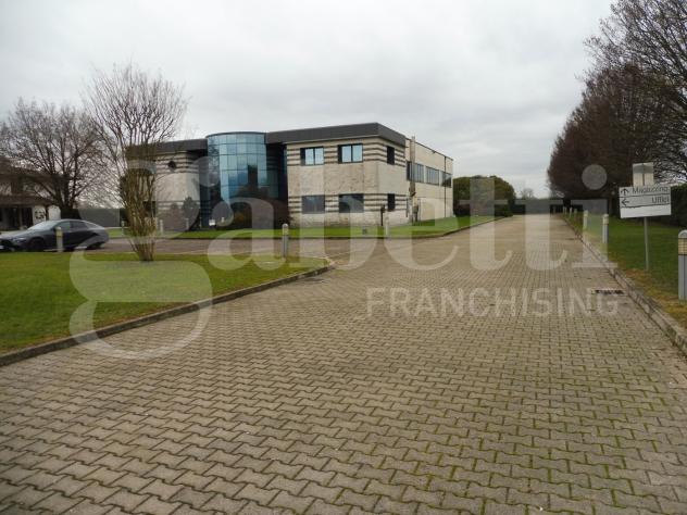 Capannone Industriale - Schiavon . Rif.: Cod. rif 3327958ACG