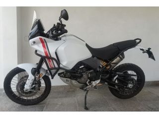DESERT X DUCATI