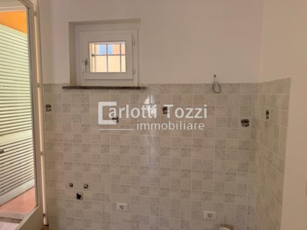 APPARTAMENTO di 3 vani e di 60 mq (CASTIGLIONE DELLA PESCAIA) rif. 03718 - Foto 4