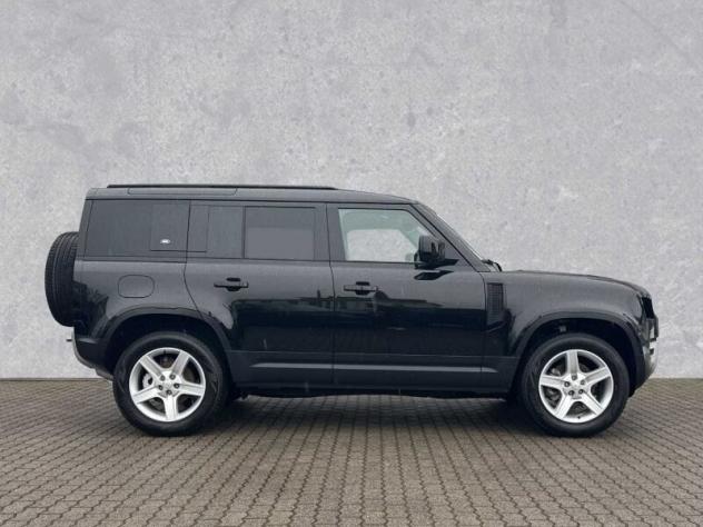 LAND ROVER Defender (2019) Defender 110 3.0D I6 200 CV AWD Auto SE - Foto 5