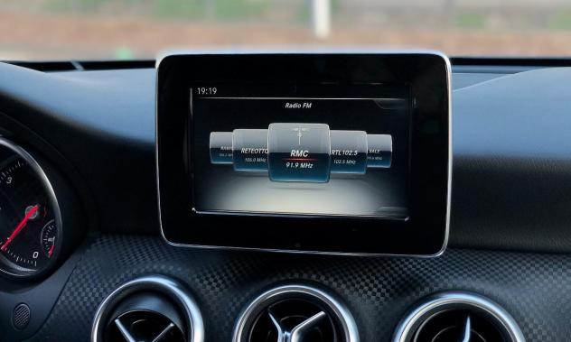 MERCEDES A 180d Sport - Foto 7