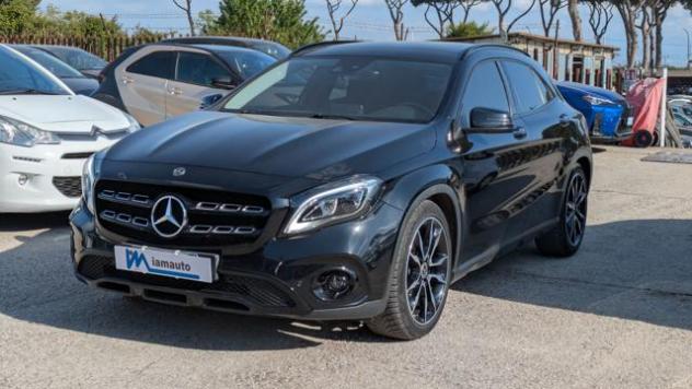 MERCEDES-BENZ GLA 200 200d Automatic 4Matic Executive 2.0cc 136cv rif. 23621361