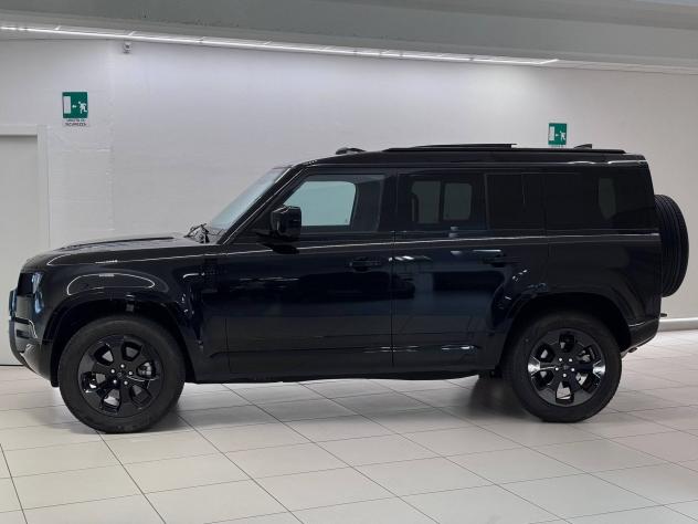 Land Rover Defender (2019) LAND ROVER 110 3.0D I6 200 CV AWD Auto X-Dynamic SE - Foto 6