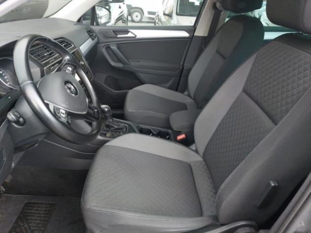 VOLKSWAGEN Tiguan 2.0 TDI SCR DSG Business BlueMotion Technology rif. 23878024 - Foto 5
