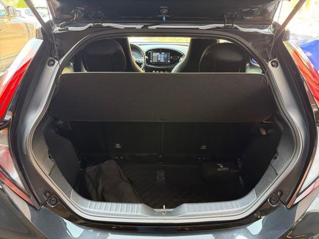 Toyota Aygo X 1.0B (72 CV) Trend S-CVT - Foto 6