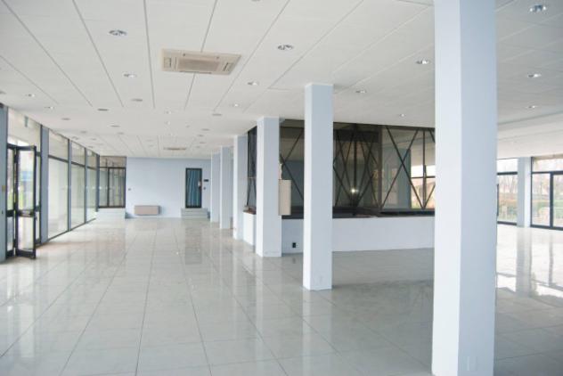 Immobile di 1350 m² con 2 locali in affitto a Poncarale - Foto 14
