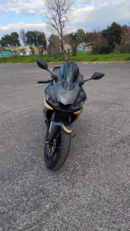 vendo Yamaha R3 - Foto 2