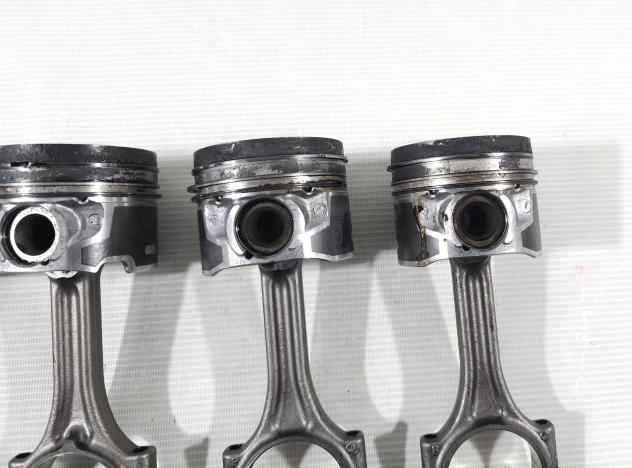 PISTONI MOTORE PEUGEOT 3008 Serie 9818178480 YH01 Diesel 1500 (1623) - Foto 7