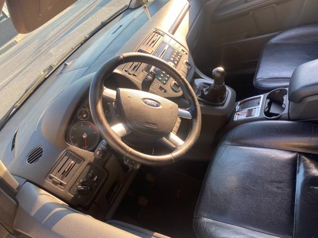 Ford Focus C-Max 1.6 TDCi (110CV) Ghia FULL OPTIONAL 2005 - Foto 8
