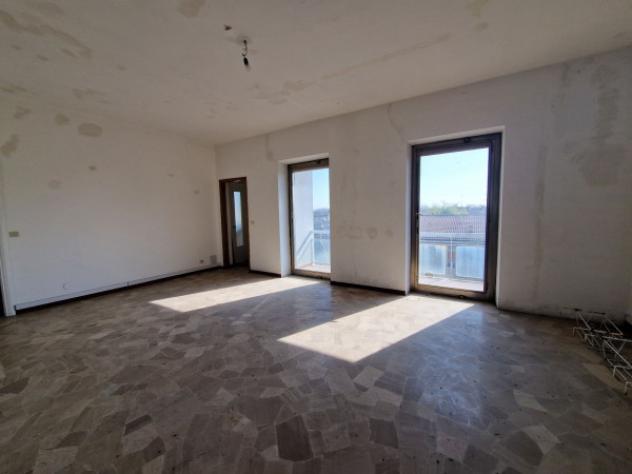 Immobile di 3700 m² con più di 5 locali in vendita a Caronno Pertusella - Foto 13
