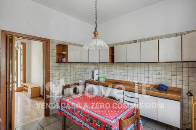 Villa di 236 m² con più di 5 locali in vendita a Gallarate - Foto 11