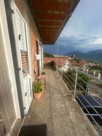 *GUARDIA SANFRAMONDI (BN) - CASA INDIPENDENTE PANORAMICA SU 4 LIVELLI CON GIARDI - Foto 8