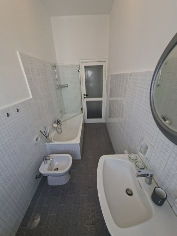 2 locali con cantina - Foto 2