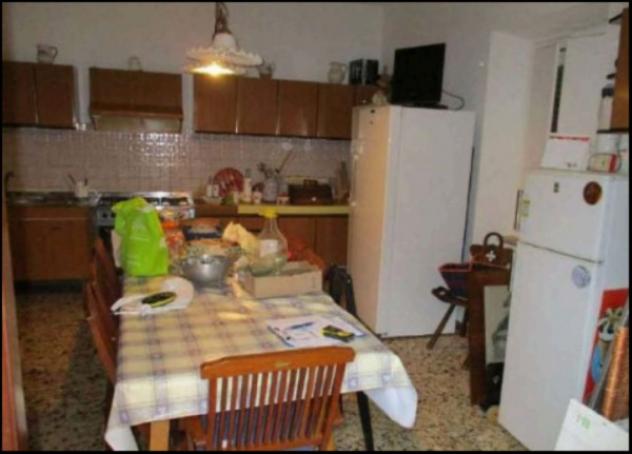 Immobile in asta di 340 m² con più di 5 locali in vendita a Velletri - Foto 12