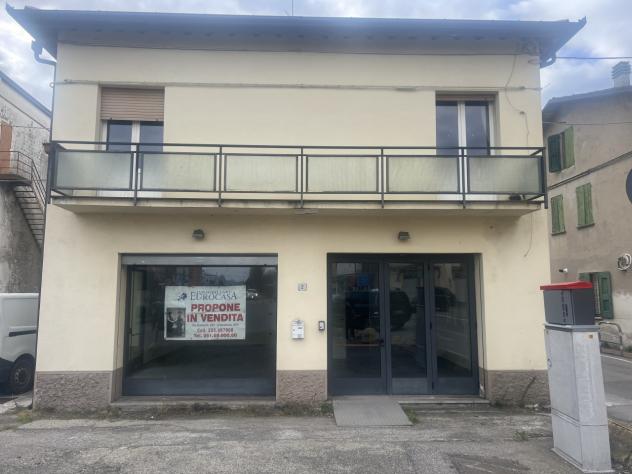 3 Vetrine in vendita a Ravarino