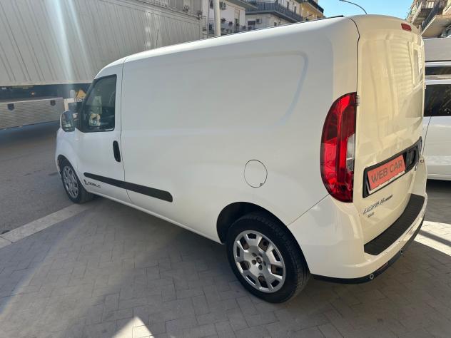 Fiat Doblo Dobl1.6 MJT 105CV Cargo Maxi Lamierato SX - Foto 3